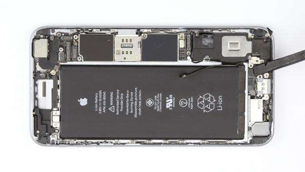 iPhone 6s Plus battery repair guide | iDoc